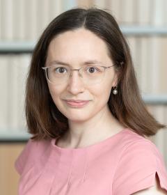 Dr. Silke Marchand